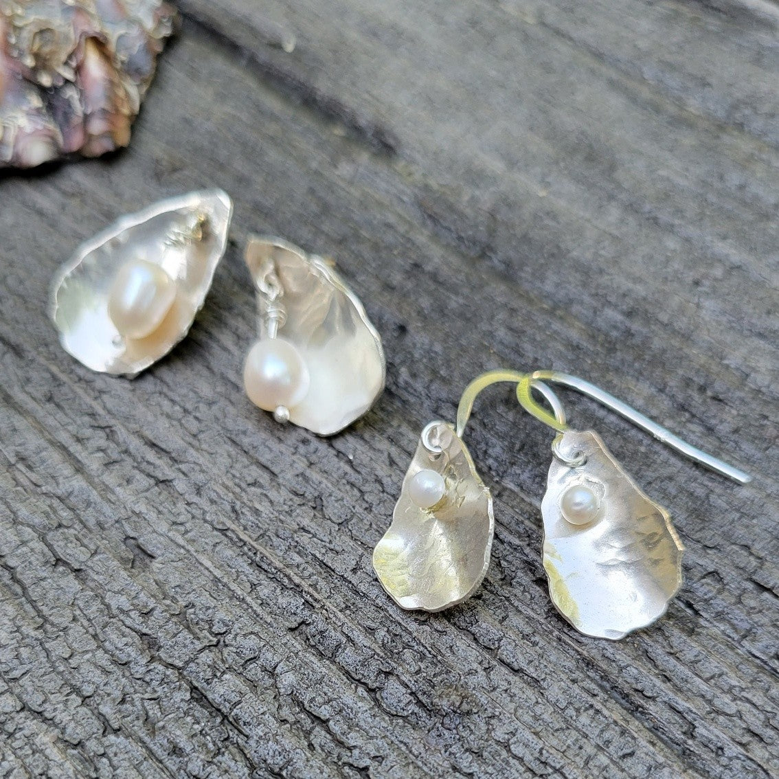 Oyster Stud Earrings with 6mm Cultured Pearls