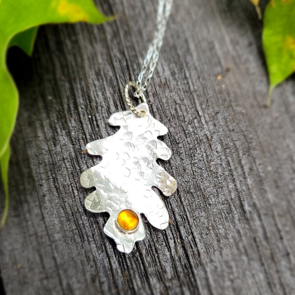 Oak leaf sterling pendant with stone